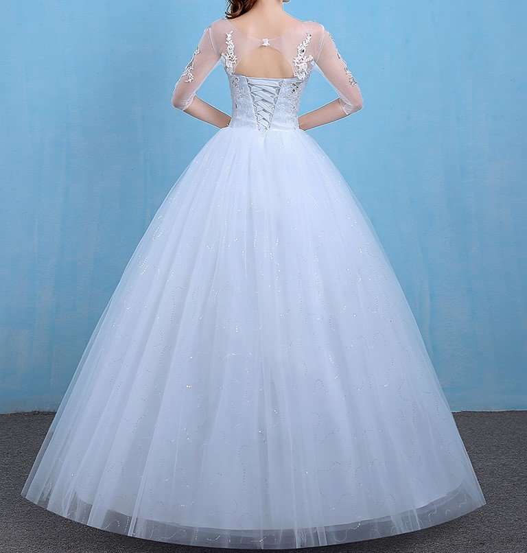 WEDDING DRESSES/WEDDING DRESS/ WHITE WEDDING DRESS