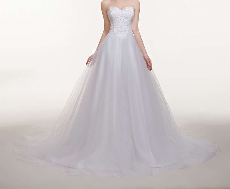 Trailing White Wedding Dress