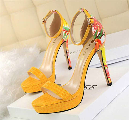 SHOES/SANDALS/WOMENS SHOES/YELLOW SHOES/SANDAL SHOES/SUMMER SHOES/STILETTO SHOES/STILETTO SANDALS