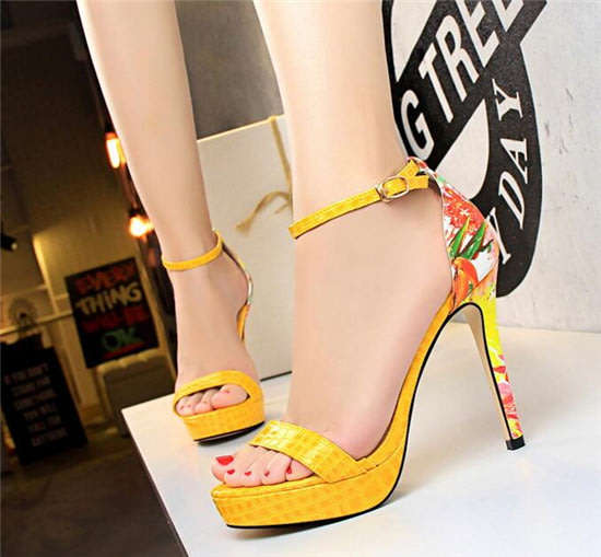 SHOES/SANDALS/WOMENS SHOES/YELLOW SHOES/SANDAL SHOES/SUMMER SHOES/STILETTO SHOES/STILETTO SANDALS