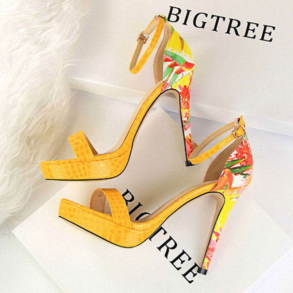 SHOES/SANDALS/WOMENS SHOES/YELLOW SHOES/SANDAL SHOES/SUMMER SHOES/STILETTO SHOES/STILETTO SANDALS