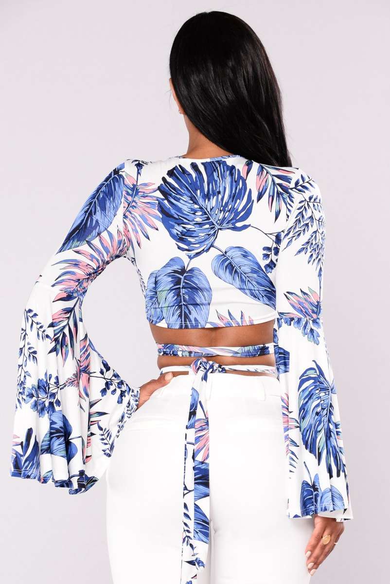 TOPS/CROP TOP/LEAF PRINT TOP/CROP TOP BLOUSE/BELL SLEEVE CROP TOP/SEXY CROP TOP/WHITE BLUE CROP TOP