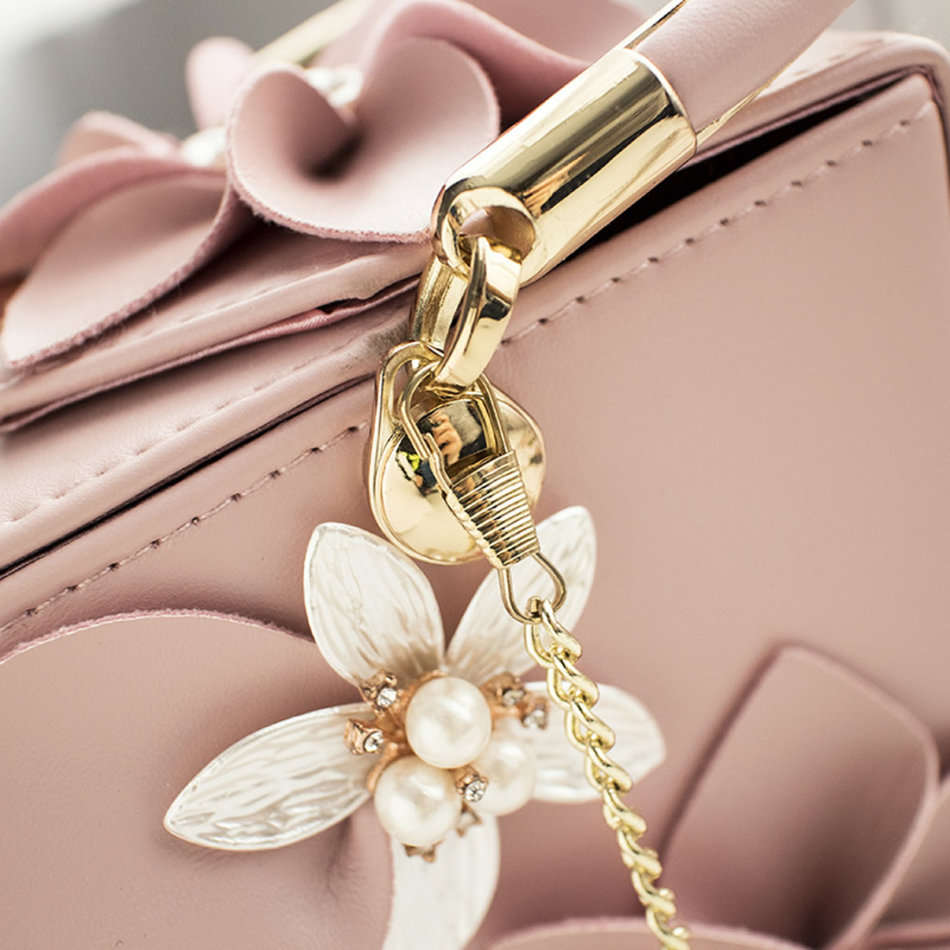 Women Pink Floral Pearl Shoulder Handbags
