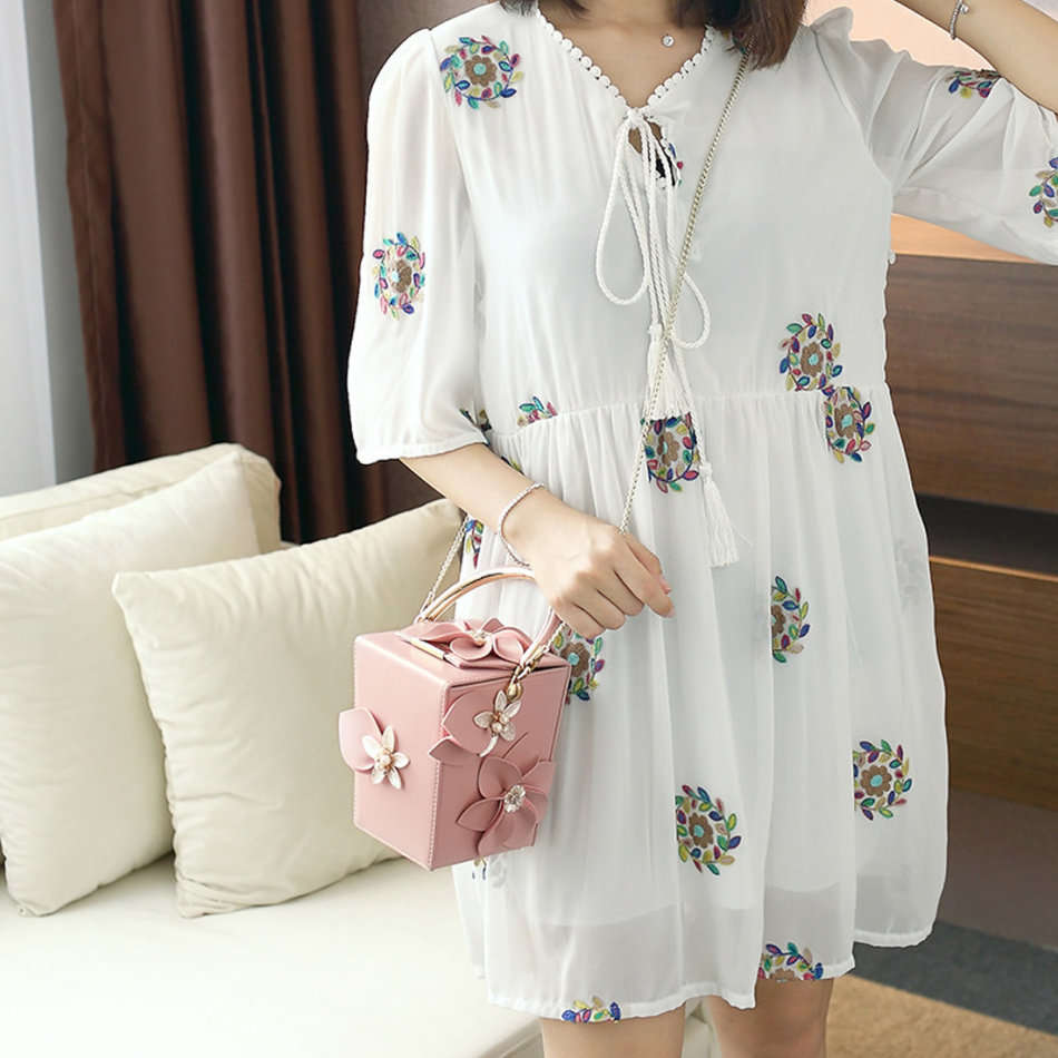 Women Pink Floral Pearl Shoulder Handbags