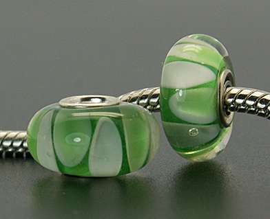 925 SILVER CORE - MURANO GLASS BEADS - CLEAR GREEN WITH WHITE SCOLLOPS