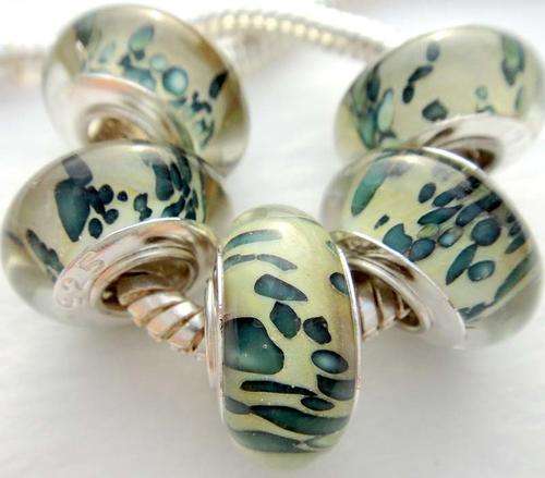 EUROPEAN STYLE - 925 SILVER CORE - UNIQUE - MURANO GLASS BEADS - CLEAR CREAM WITH JADE GREEN PATCHES