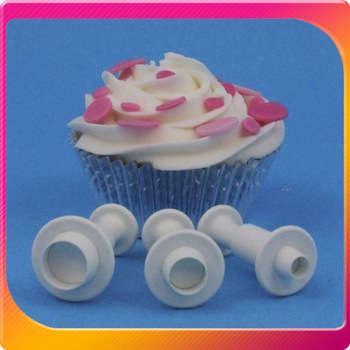 COOKIE - FONDANT - CUTTER - PLUNGER - ROUND - 3 PIECE SET COMPLETE