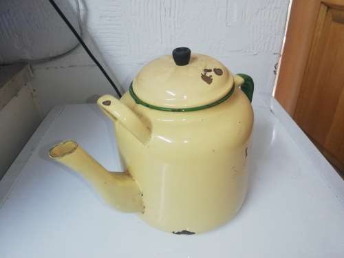 Large enamel coffee pot with lid