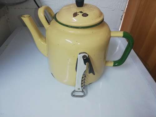 Large enamel coffee pot with lid