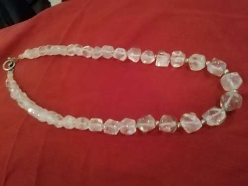 Beautiful clear stone necklace. Could be clear quartz