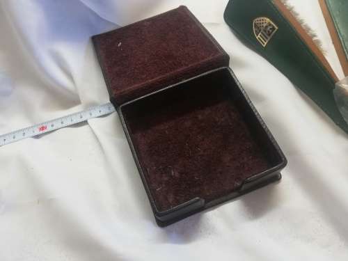 Collectables.... BLUE TRAIN ROUTE GUIDE and Leather Blue Train note holder with embossed logo