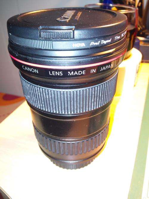 Canon Zoom Lens EF 16-35mm 1:2.8 L USM - Free Shipping