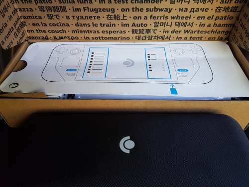 Steam Deck 256GB **LIKE NEW**