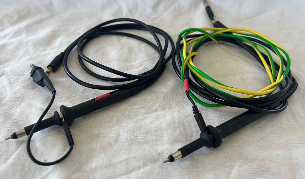 E-Design DS-203 Mini Digital Oscilloscope