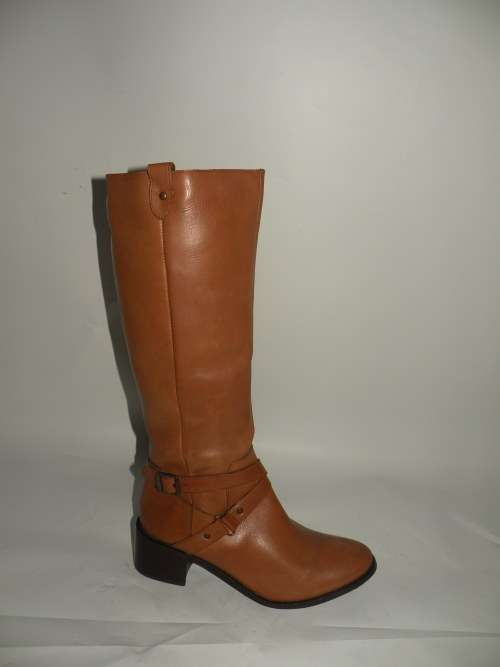 BRAND SPANKING NEW GENUINE LEATHER 5th AVENUE FASHION BOOTS