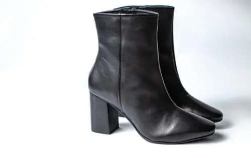 Ladies Black Zip Heel Genuine Leather Boot