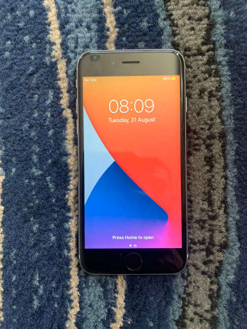 iPhone 6s | 32GB | 100% Battery | Mint Condition