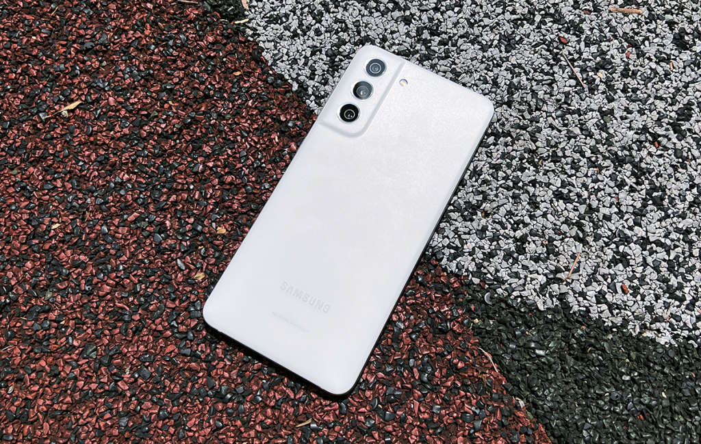 Samsung Galaxy S21 FE 128GB White