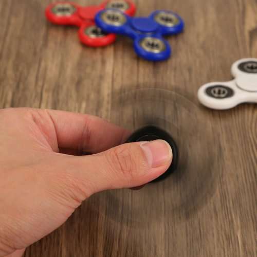 Tri Fidget Hand Finger Spinner Spin Widget Focus Toy EDC Pocket Desktoy Triangle Plastic Gift for AD