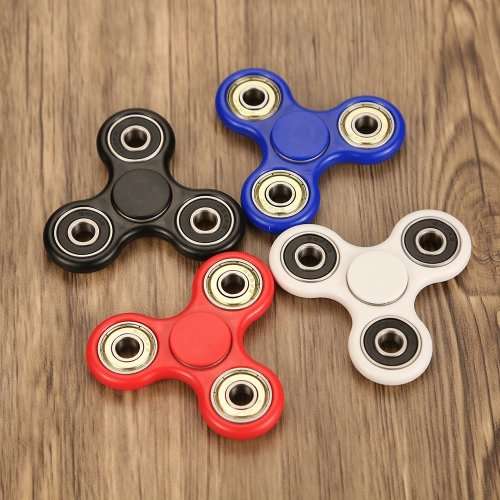 Tri Fidget Hand Finger Spinner Spin Widget Focus Toy EDC Pocket Desktoy Triangle Plastic Gift for AD