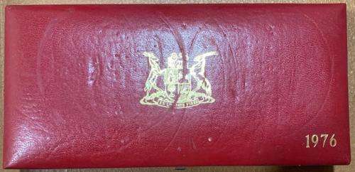 1976 SA Long Proof Set (R1 and R2 Gold Coins Included)