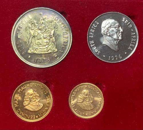 1976 SA Long Proof Set (R1 and R2 Gold Coins Included)