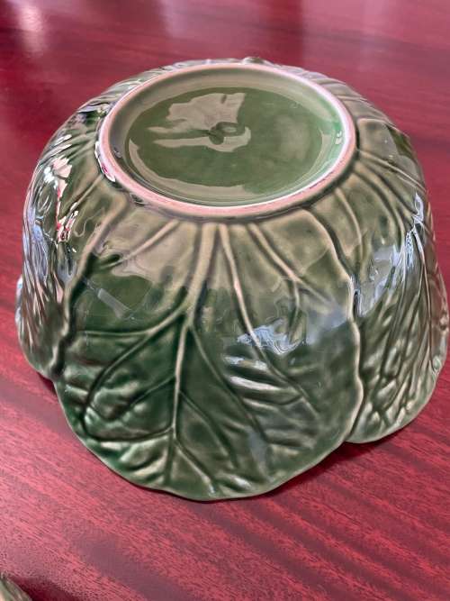 Bordallo Pinheiro - cabbage serving bowl and 8 small bowls