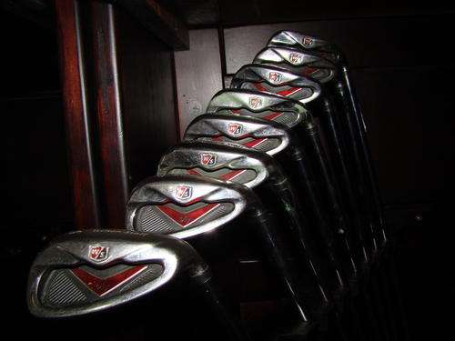 WILSON DI7 IRONS  - USED - GOOD CONDITION: 3-SW
