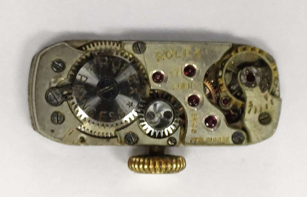 Rolex 17 Jewels vintage ladies Watch Movement (Needs Repair - Not Working)