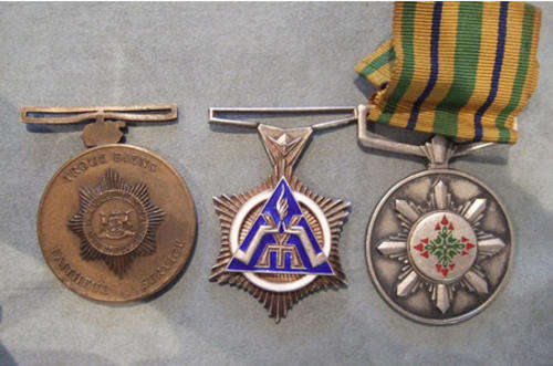 South Africa Police Group 3 With Silver Star For Merit