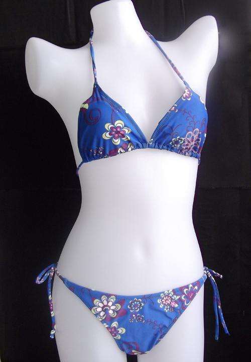 NEW WOMEN'S SEXY TRIANGLE BRA TOP THONGS PANTIES BATHING SUIT