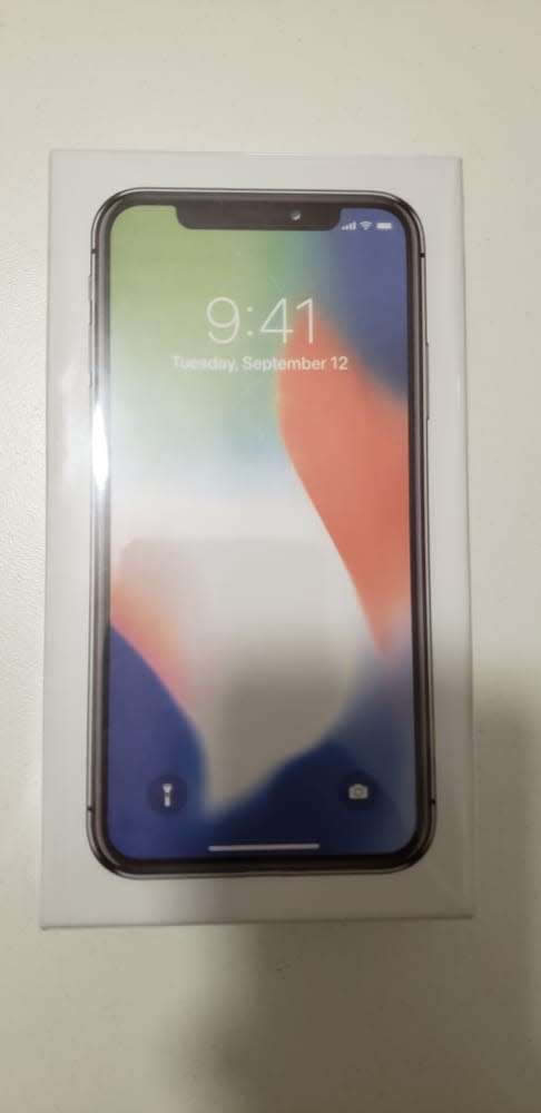 brand new iphone x