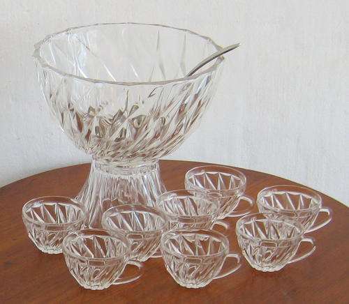 PUNCH BOWL, CUPS & LADLE