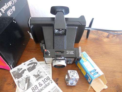 POLAROID COLORPACK CAMERA & FLASHES