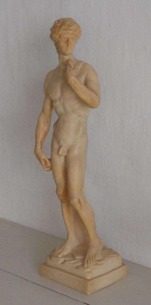 GREEK STATUE OF DAVID - damaged, nice for the garden
