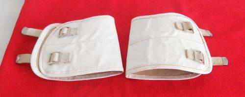 WHITE ANKLE PUTTIES / PUTTEES