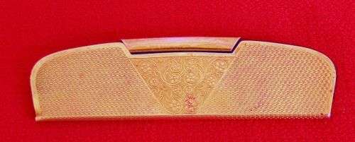 VINTAGE COMB WITH BRASS COVER