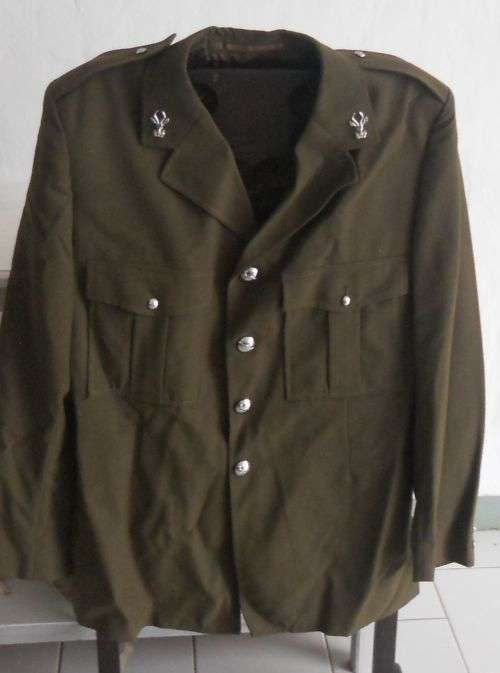 SADF TUNIC / JACKET WITH INFANTRY BADGES