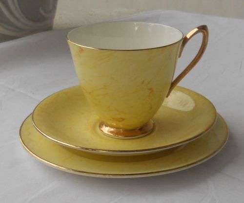ROYAL ALBERT GOSSAMER TRIO