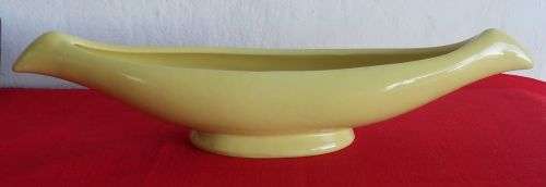 RETRO YELLOW LUCIA WARE VASE