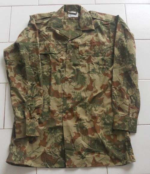 LONG SLEEVED KOEVOET SHIRT