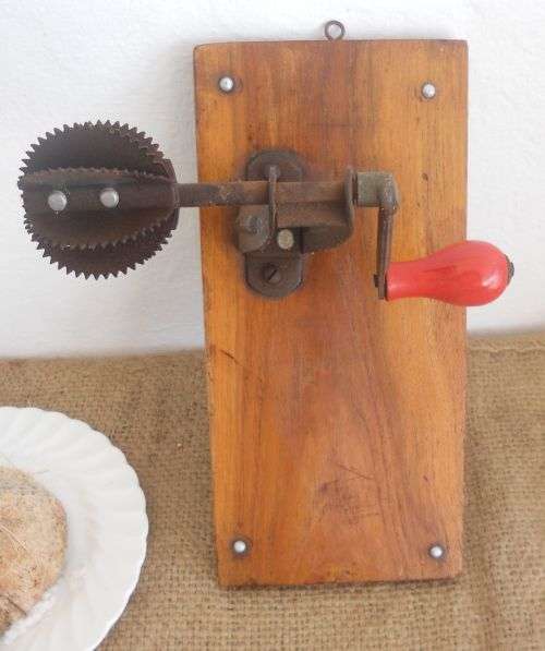 VINTAGE WOODEN HANDLE COCONUT SCRAPER
