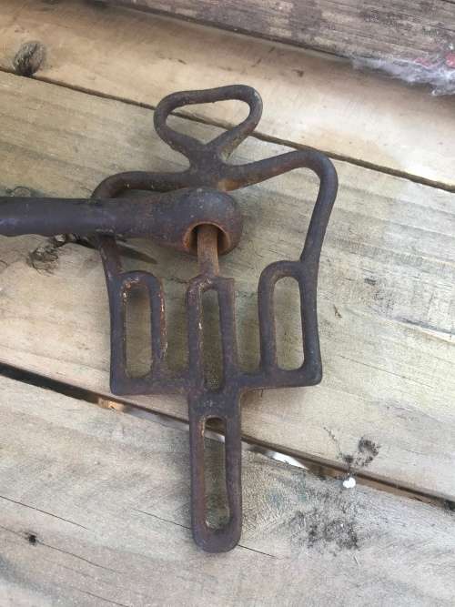 ANTIQUE HORSE BIT