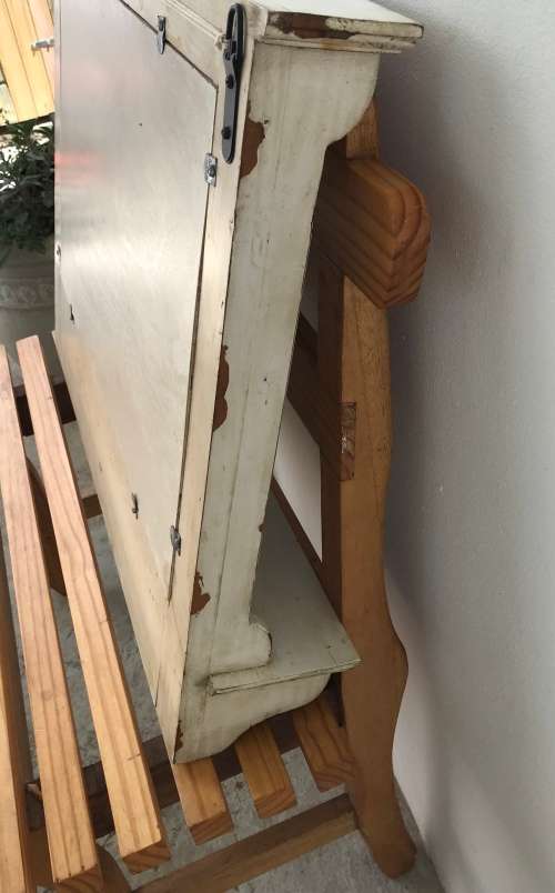 PAINTED OREGON MIRROR COAT HOOK