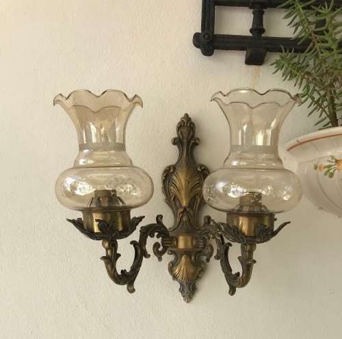 BRASS WALL LIGHT / SCONCE WITH GLASS SHADES