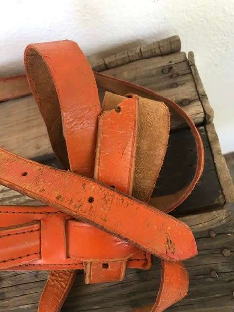 LEATHER SUITCASE STRAPS