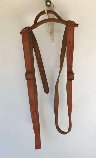 LEATHER SUITCASE STRAPS