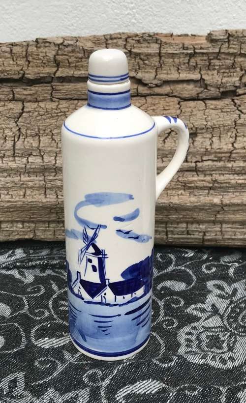 DELFT OIL / VINEGAR BOTTLE
