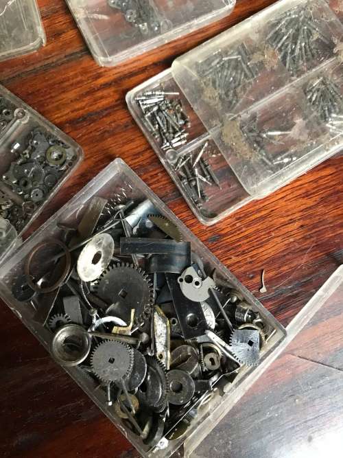 VINTAGE WATCH / CLOCK PARTS