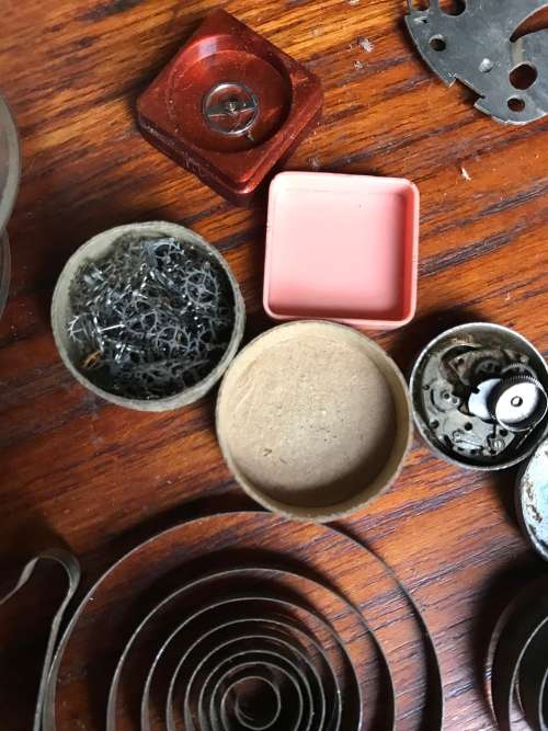 VINTAGE WATCH / CLOCK PARTS